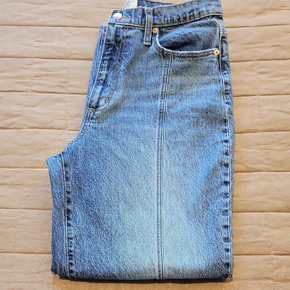 Universal Thread Vintage Straight Leg Jeans